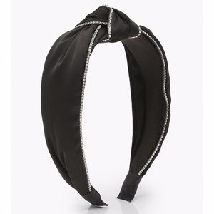 🎀2/$10 Boohoo Rhinestone Trim Twist Knot Headband